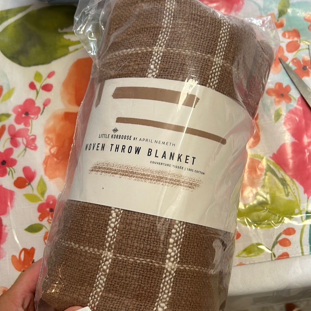 Little koroboose woven throw blanket